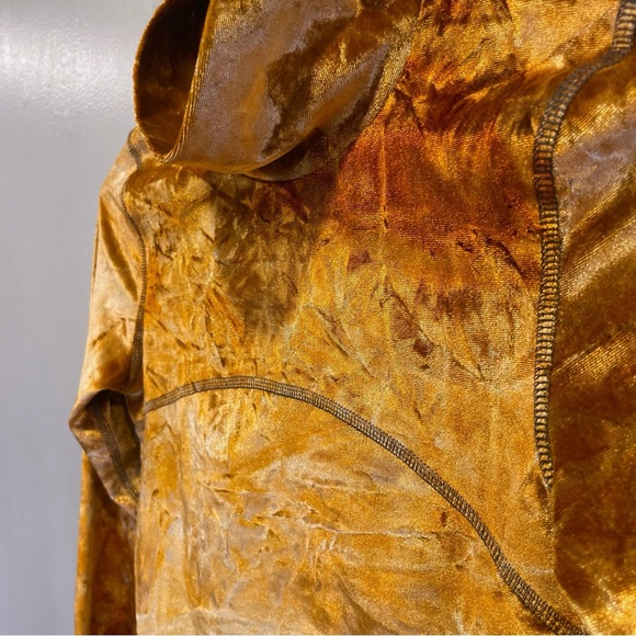 Wilfred Free Moon Turtleneck - Picture 3 of 9